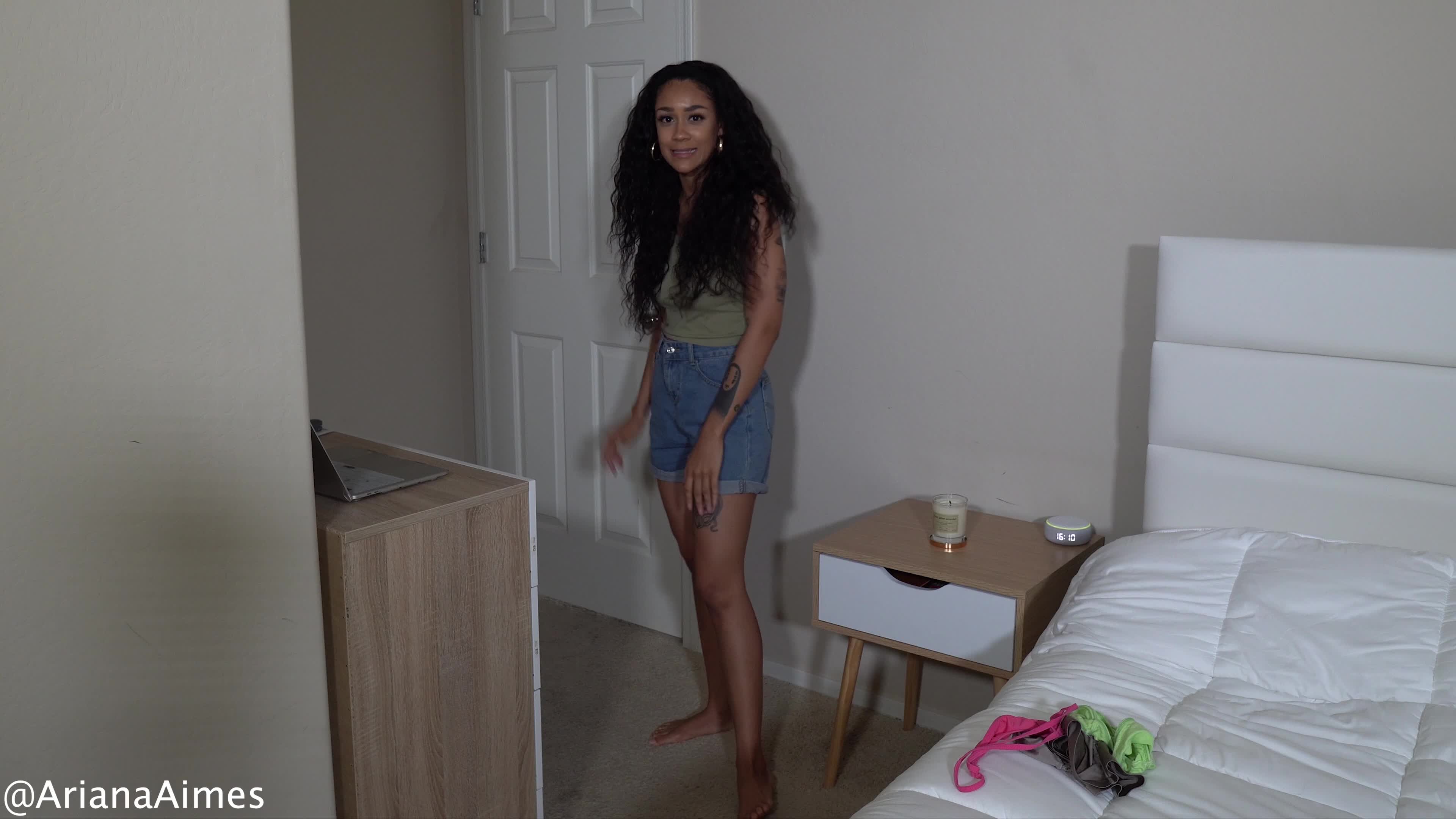 Ariana Aimes Anal Fetish, Cum Eating Instructions & Fart Fetish Videos |  iWantClips.com